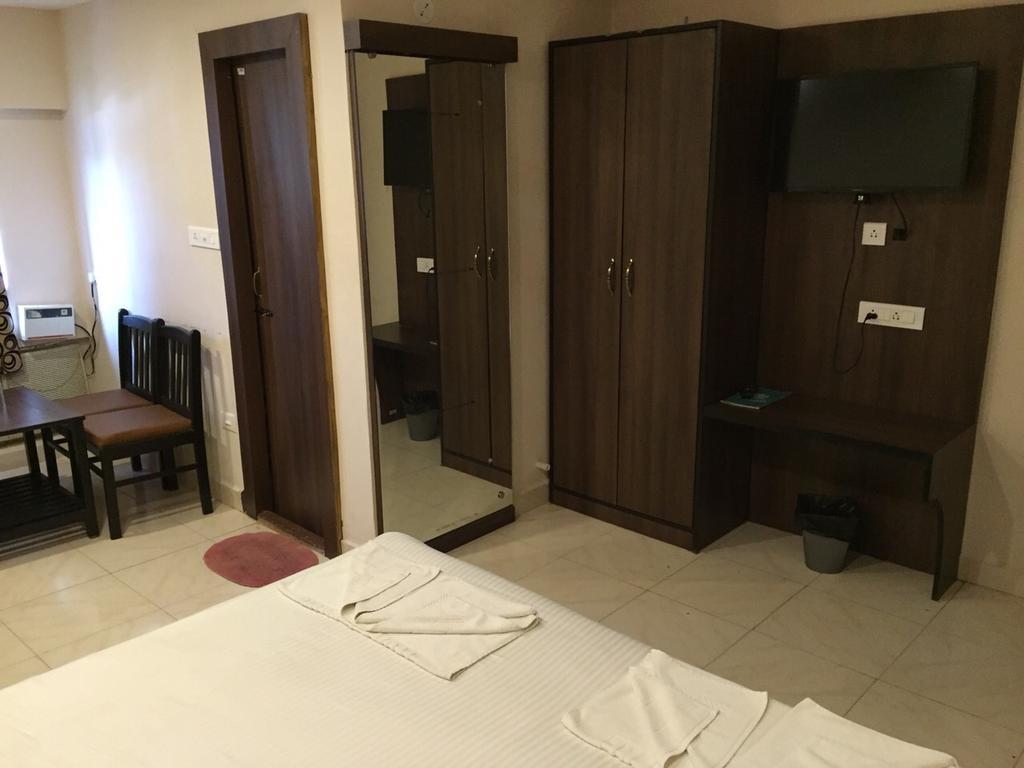Hotel Campal Panaji Exterior photo