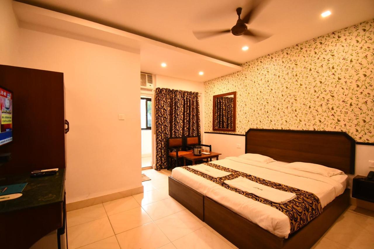 Hotel Campal Panaji Exterior photo
